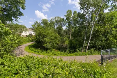 8897 Compton Drive, Inver Grove Heights, MN 55076 - Photo 35