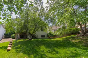 8897 Compton Dr, Inver Grove Heights, MN 55076 - Photo 33