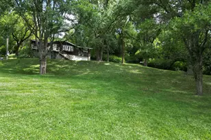 33672 County Road 15, Morton, MN 56270 - Photo 7