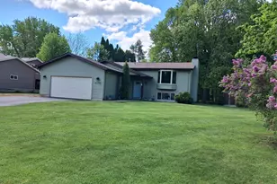 5795 Amy Ln, Maple Plain, MN 55359 - Photo 13