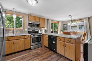 5795 Amy Ln, Maple Plain, MN 55359 - Photo 13