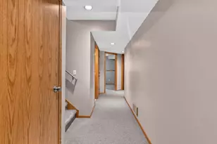 5795 Amy Ln, Maple Plain, MN 55359 - Photo 29