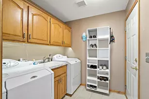 7937 9th St Ct N, Oakdale, MN 55128 - Photo 15