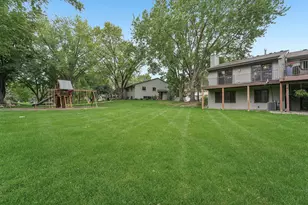1386 Arden View Dr, Arden Hills, MN 55112 - Photo 43