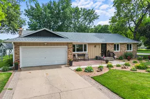 2988 108th Ln NW, Coon Rapids, MN 55433 - Photo 3