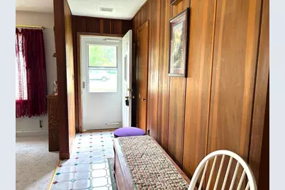 907 Arnold Avenue N, Thief River Falls, MN 56701 - Photo 5