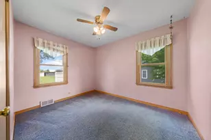 142 22nd Ave SW, Faribault, MN 55021 - Photo 21