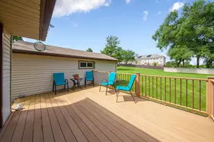 142 22nd Ave SW, Faribault, MN 55021 - Photo 11
