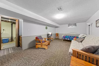 142 22nd Avenue SW, Faribault, MN 55021 - Photo 17