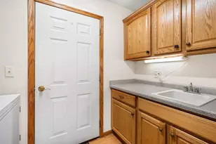1706 22nd Ave SW, Austin, MN 55912 - Photo 33