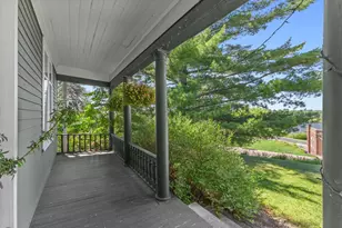 228 Summit Ave, Center City, MN 55012 - Photo 9