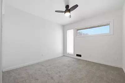 323 E 43rd Street, Minneapolis, MN 55409 - Photo 21