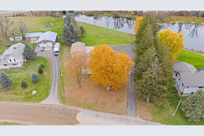 425 W Franklin Street, Morristown, MN 55052 - Photo 41
