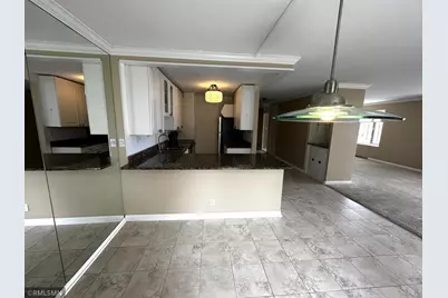 15 S 1st Street #A602, Minneapolis, MN 55401 - Photo 3