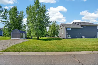 900 Highview Loop SE, Pine City, MN 55063 - Photo 11
