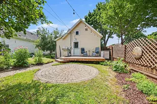 1260 Woodbridge St, Saint Paul, MN 55117 - Photo 3