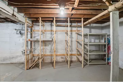 1421 Logan Avenue N, Minneapolis, MN 55411 - Photo 35
