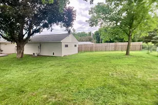 457 Division St, Gaylord, MN 55334 - Photo 35