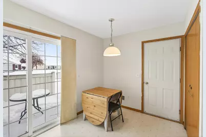 15749 Fjord Avenue, Apple Valley, MN 55124 - Photo 9