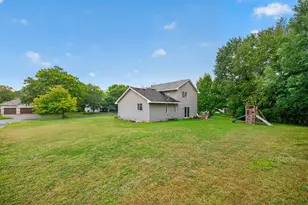 4410 S River Run, Savage, MN 55378 - Photo 23