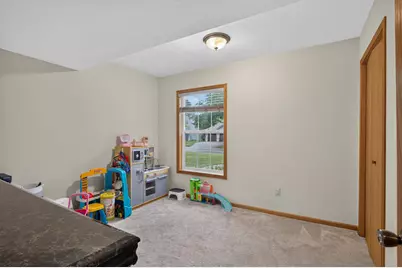 4410 S River Run, Savage, MN 55378 - Photo 11