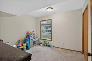 4410 S River Run, Savage, MN 55378 - Photo 11