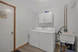 4410 S River Run, Savage, MN 55378 - Photo 13