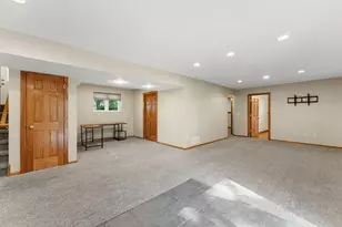 7703 Ivystone Ave S, Cottage Grove, MN 55016 - Photo 19