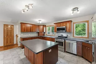 7703 Ivystone Ave S, Cottage Grove, MN 55016 - Photo 9