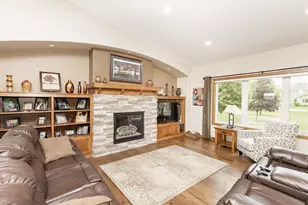 3814 22nd Ave S, Moorhead, MN 56560 - Photo 9