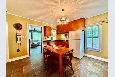 305 Garfield Street S, Lake Benton, MN 56149 - Photo 9