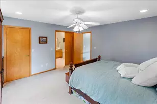 9201 Merrimac Ln N, Maple Grove, MN 55311 - Photo 19