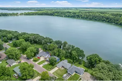 455 W Amber Lake Drive, Fairmont, MN 56031 - Photo 7