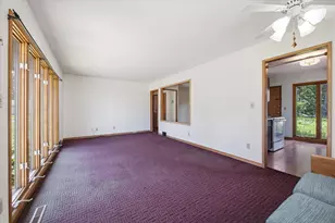 5625 Hillsview Rd, Brooklyn Center, MN 55430 - Photo 5