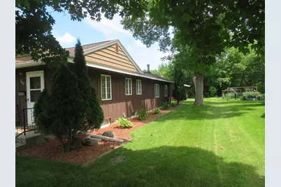 709 10th Street S, Benson, MN 56215 - Photo 3