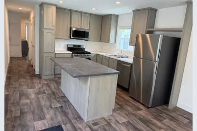 1611 6th Avenue E #A4, Alexandria, MN 56308 - Photo 3