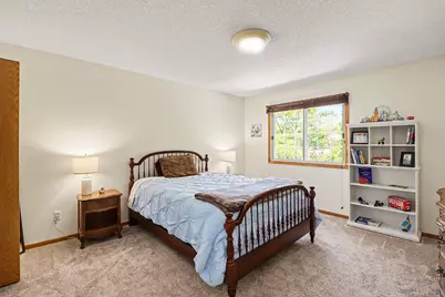8443 Cortland Road, Eden Prairie, MN 55344 - Photo 17