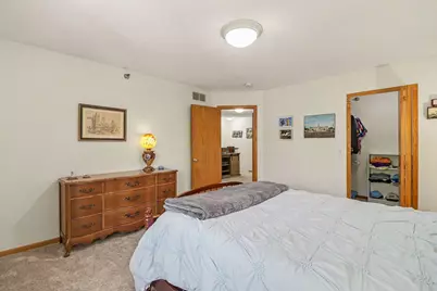 8443 Cortland Road, Eden Prairie, MN 55344 - Photo 19