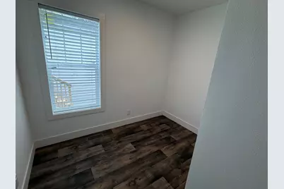1611 6th Avenue E #A6, Alexandria, MN 56308 - Photo 9