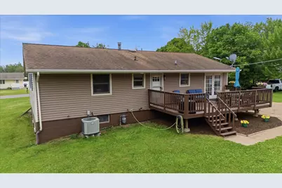 215 E 45th Street, Hibbing, MN 55746 - Photo 29