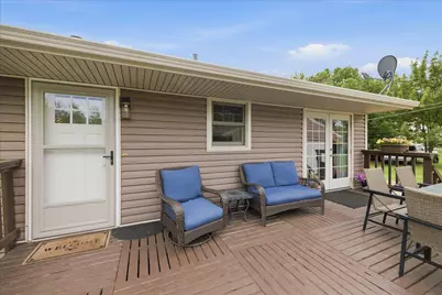 215 E 45th Street, Hibbing, MN 55746 - Photo 33