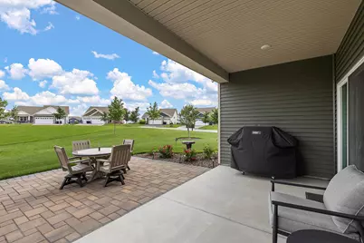 2084 Arcadia Street, Shakopee, MN 55379 - Photo 33