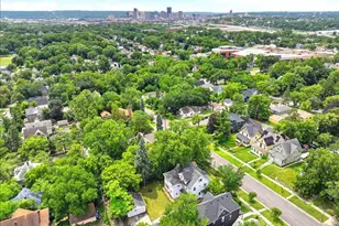 1070 Bradley St, Saint Paul, MN 55130 - Photo 5
