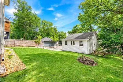 1070 Bradley Street, Saint Paul, MN 55130 - Photo 37
