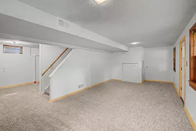 3701 Adair Avenue N, Crystal, MN 55422 - Photo 27