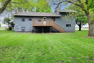 640 Ranchwood Dr, Bird Island, MN 55310 - Photo 7