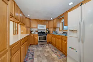 121 SE 10th St, Grand Rapids, MN 55744 - Photo 17