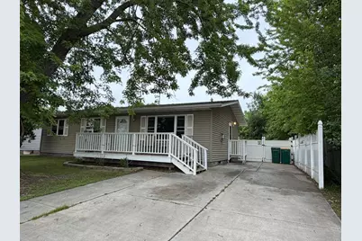 121 SE 10th Street, Grand Rapids, MN 55744 - Photo 1