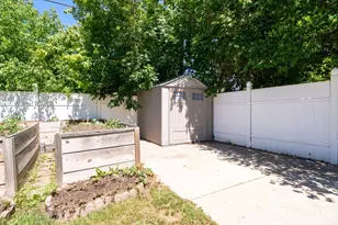 121 SE 10th St, Grand Rapids, MN 55744 - Photo 27