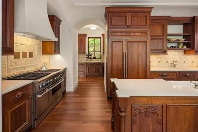 1700 Kenwood Parkway, Minneapolis, MN 55405 - Photo 11